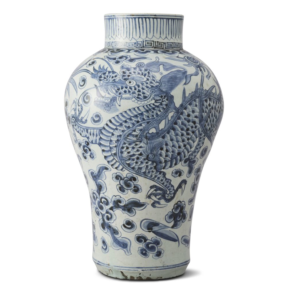 李朝青花龍紋壺