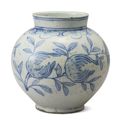 李朝青花佛手紋壺